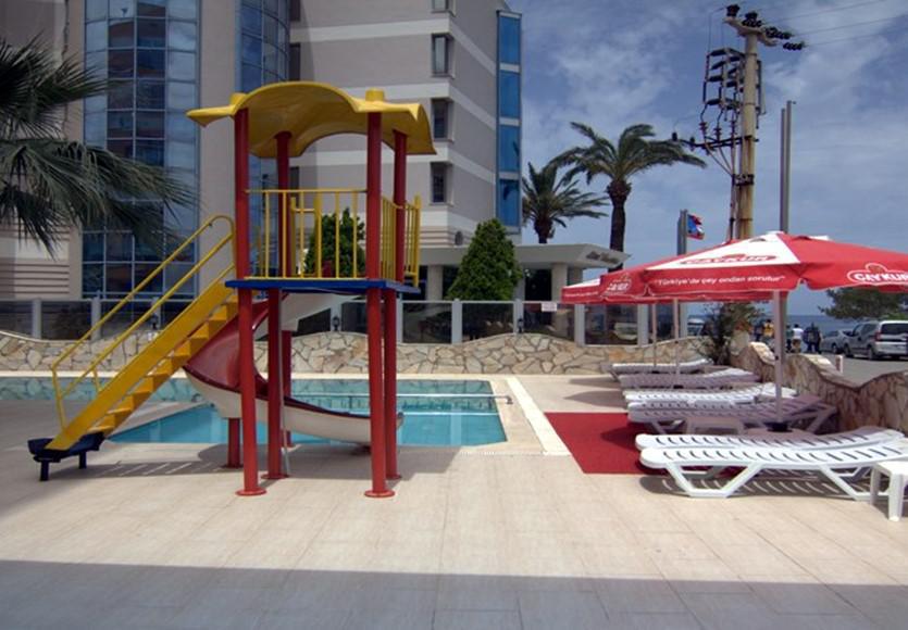 Kalamaki Beach 3*